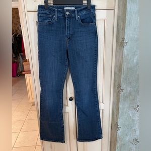 Levi’s 725 High Rise Bootcut